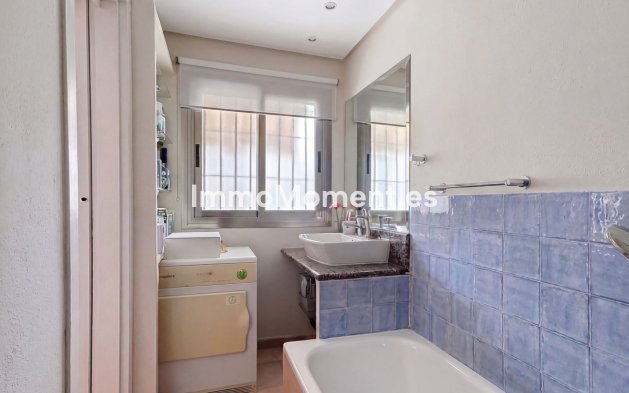 Bestaande woning - Geschakelde woning - Marbella - Nagüeles