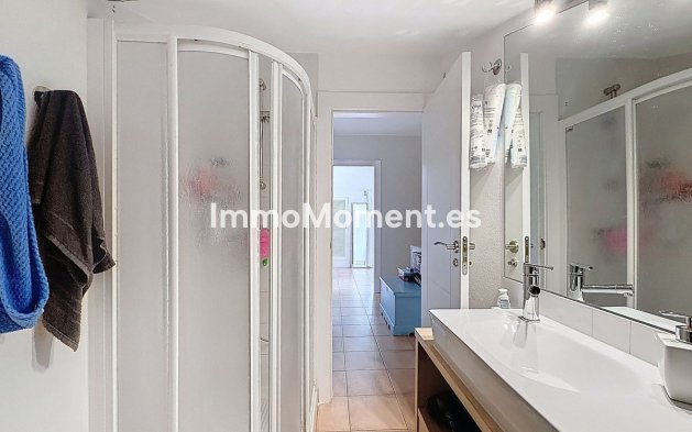 Bestaande woning - Geschakelde woning - Marbella - Nagüeles