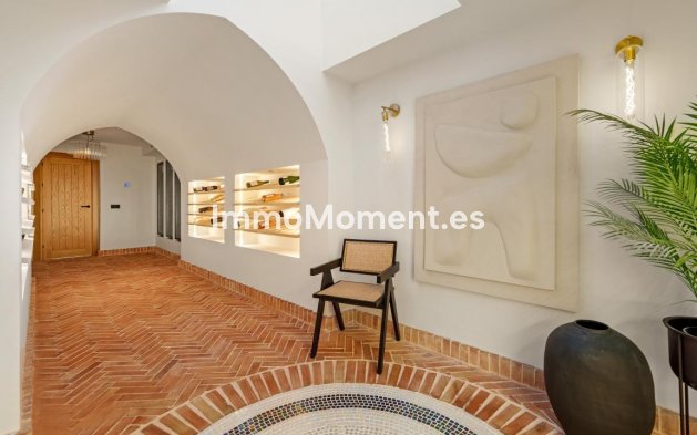 Bestaande woning - Villa - Marbella - Nueva Andalucía