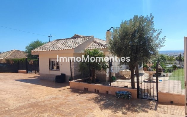 Bestaande woning - Villa - Fortuna - Fortuna Centro