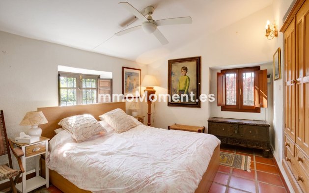 Bestaande woning - Villa - Estepona  - Estepona Centro