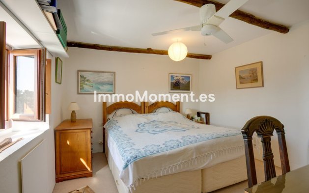 Bestaande woning - Villa - Estepona  - Estepona Centro