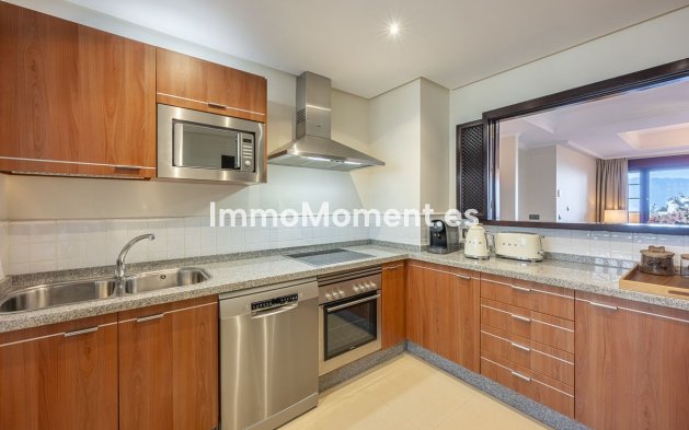 Wiederverkauf - Wohnung - Marbella - La Mairena
