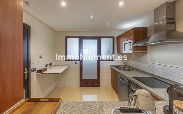 Wiederverkauf - Wohnung - Marbella - La Mairena