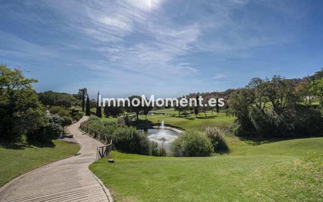 Wiederverkauf - Wohnung - Marbella - La Mairena