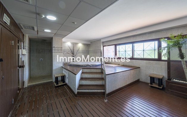 Wiederverkauf - Wohnung - Marbella - La Mairena