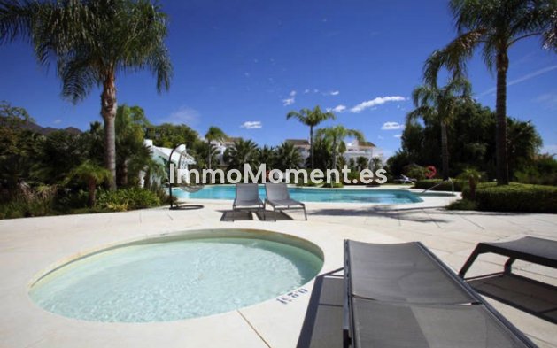 Wiederverkauf - Wohnung - Casares - Casares Centro
