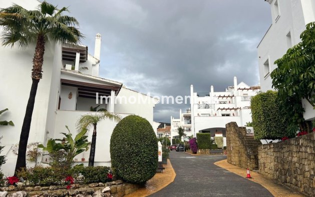 Wiederverkauf - Wohnung - Marbella - Nueva Andalucía