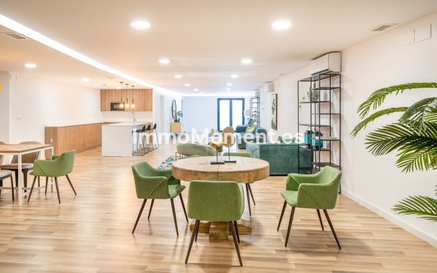Reventa - Apartamento - Estepona  - Estepona Centro
