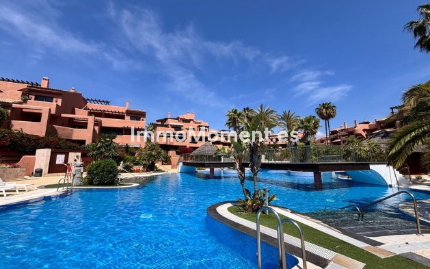 Bestaande woning - Appartement - Estepona  - Estepona Centro