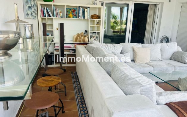 Reventa - Apartamento - Estepona  - Estepona Centro