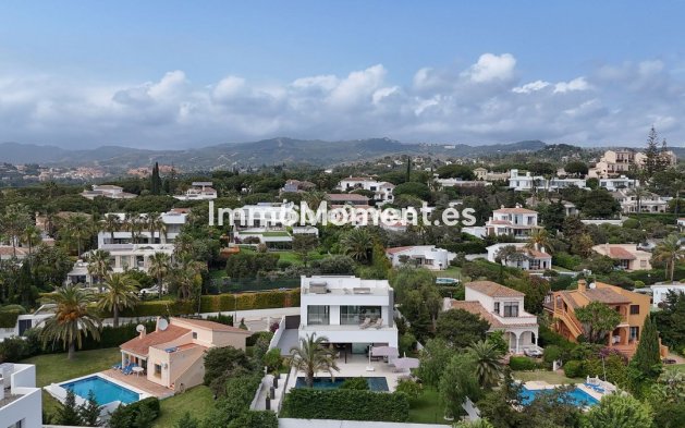 Wiederverkauf - Villa - Marbella - Marbesa