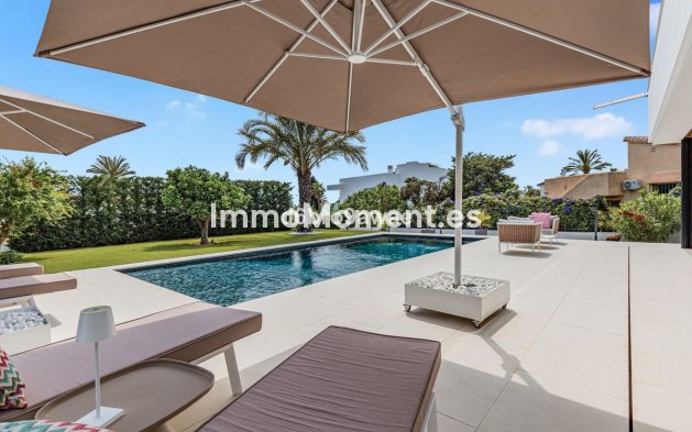 Wiederverkauf - Villa - Marbella - Marbesa