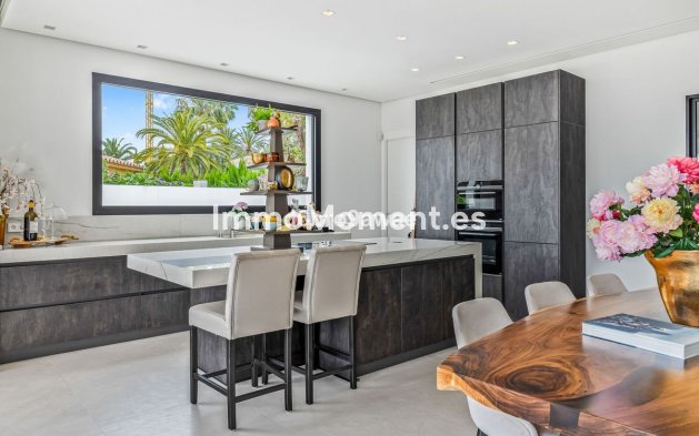 Wiederverkauf - Villa - Marbella - Marbesa