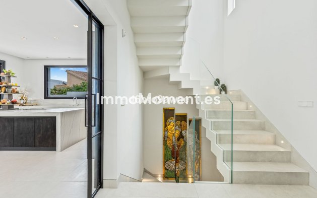 Wiederverkauf - Villa - Marbella - Marbesa