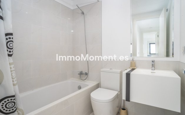 Reventa - Apartamento - Estepona  - Estepona Centro