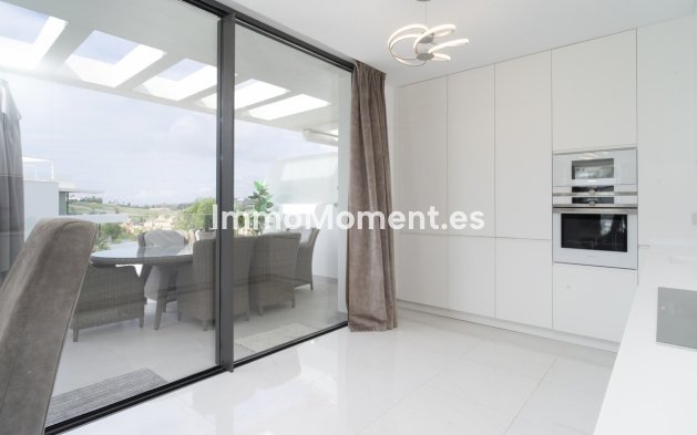 Reventa - Apartamento - Estepona  - Estepona Centro