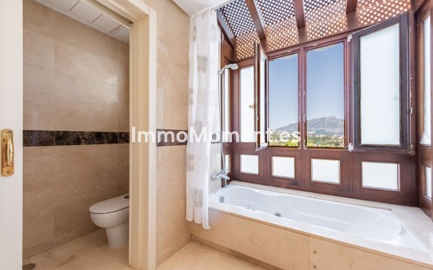 Reventa - Apartamento - Estepona  - Atalaya