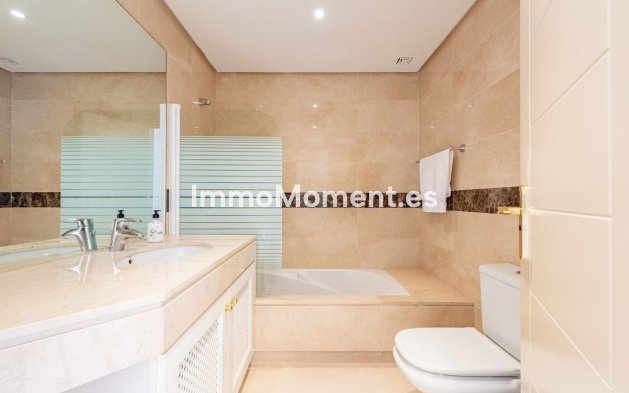 Reventa - Apartamento - Estepona  - Atalaya