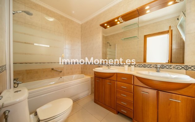 Resale - Detached villa - Fuengirola - Torreblanca