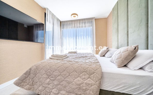 Wiederverkauf - Wohnung - Marbella - Altos de los Monteros