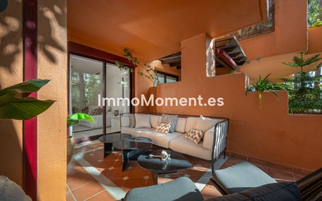 Wiederverkauf - Wohnung - Marbella - Nueva Andalucía