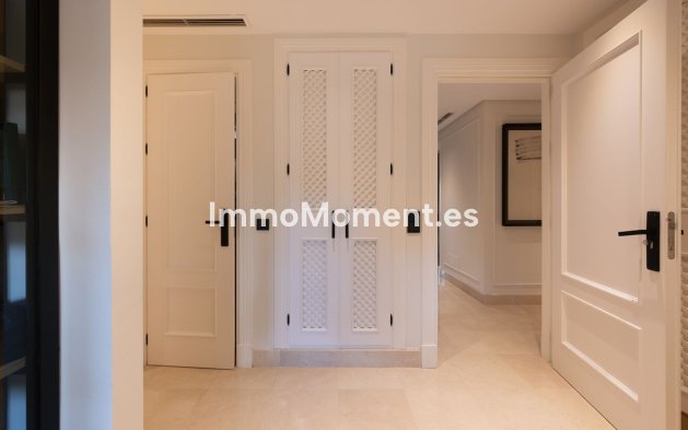 Wiederverkauf - Wohnung - Marbella - Nueva Andalucía