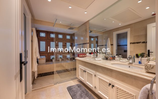 Wiederverkauf - Wohnung - Marbella - Nueva Andalucía