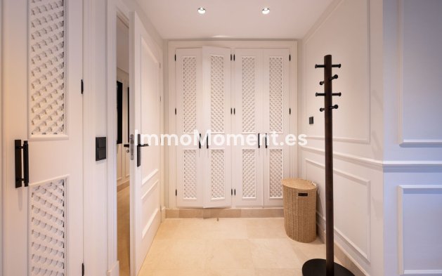 Wiederverkauf - Wohnung - Marbella - Nueva Andalucía