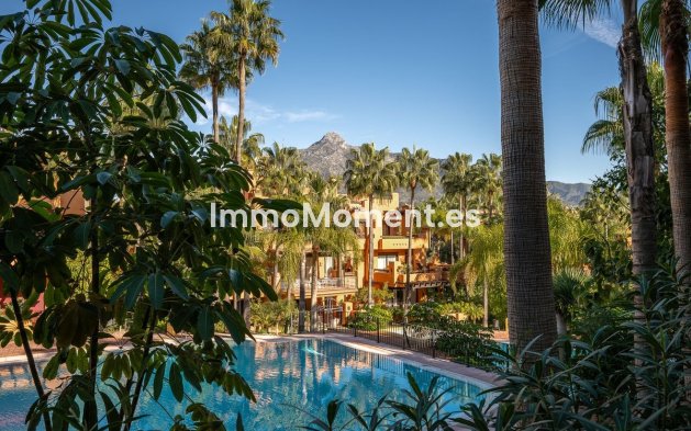Wiederverkauf - Wohnung - Marbella - Nueva Andalucía