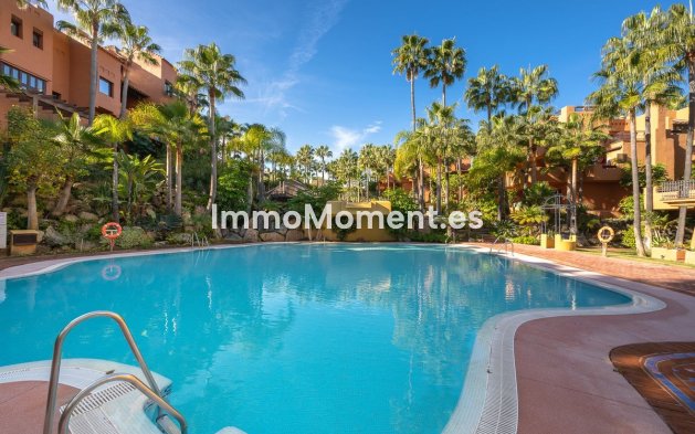 Wiederverkauf - Wohnung - Marbella - Nueva Andalucía
