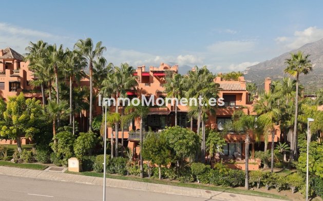 Wiederverkauf - Wohnung - Marbella - Nueva Andalucía