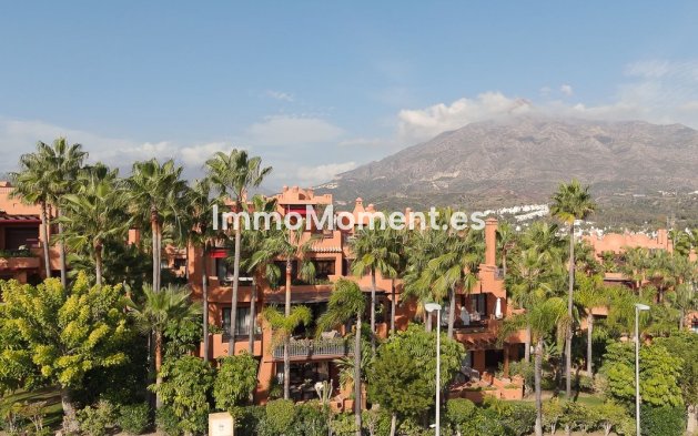 Wiederverkauf - Wohnung - Marbella - Nueva Andalucía