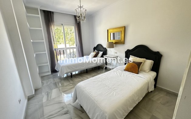 Wiederverkauf - Wohnung - Marbella - Nueva Andalucía