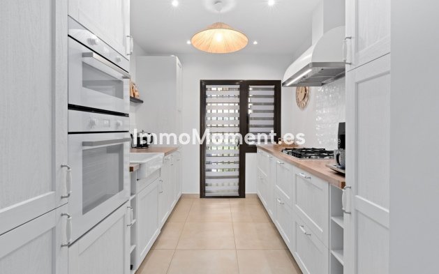 Reventa - Apartamento - Estepona  - Estepona Centro