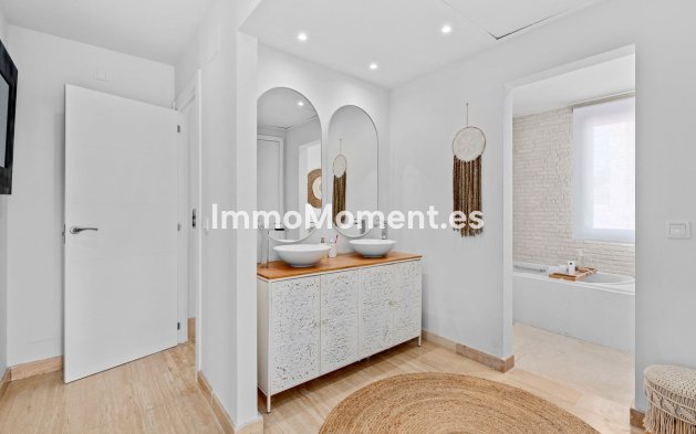 Reventa - Apartamento - Estepona  - Estepona Centro