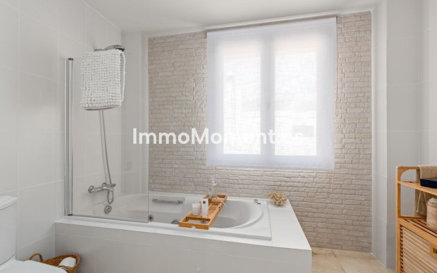 Reventa - Apartamento - Estepona  - Estepona Centro
