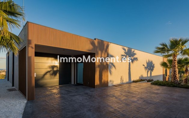 Resale - Villa - Benahavís - Benahavís Centro