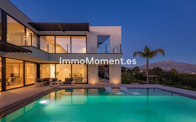 Resale - Villa - Benahavís - Benahavís Centro