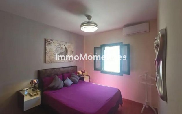 Resale - Villa - Sotogrande - San Roque