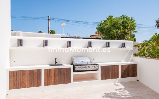 Resale - Villa - Benissa - Benissa Centro