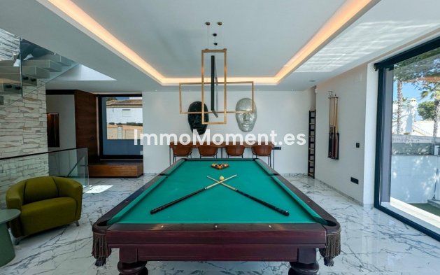 Wiederverkauf - Freistehende Villa - Orihuela - Villamartín
