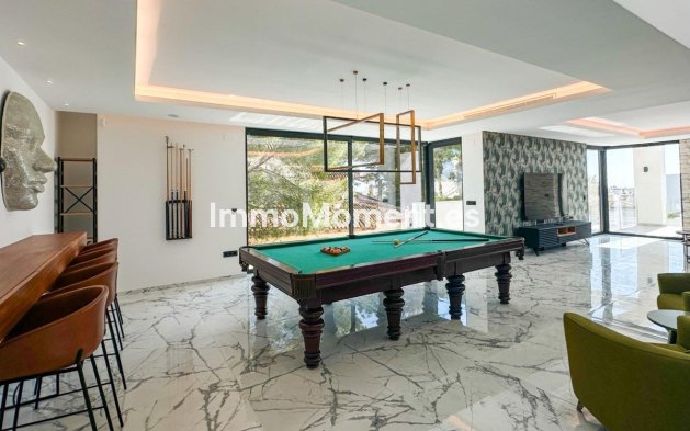 Wiederverkauf - Freistehende Villa - Orihuela - Villamartín