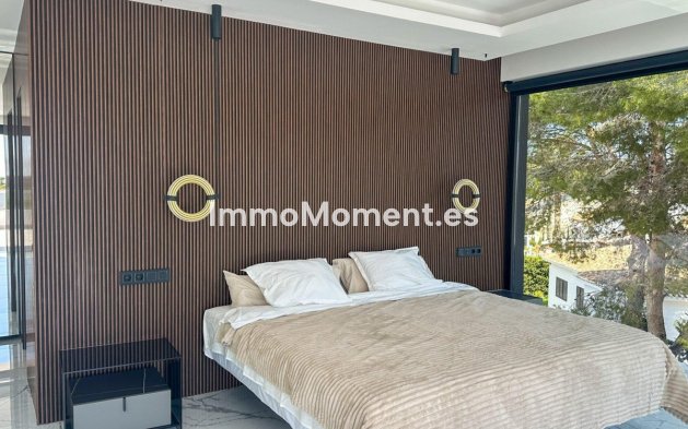 Wiederverkauf - Freistehende Villa - Orihuela - Villamartín