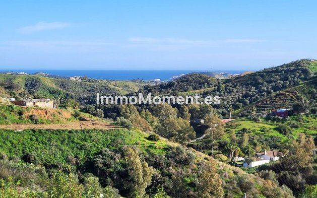Resale - Land - Mijas - La Cala Golf