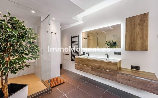Reventa - Villa independiente - Marbella - Marbella Centro