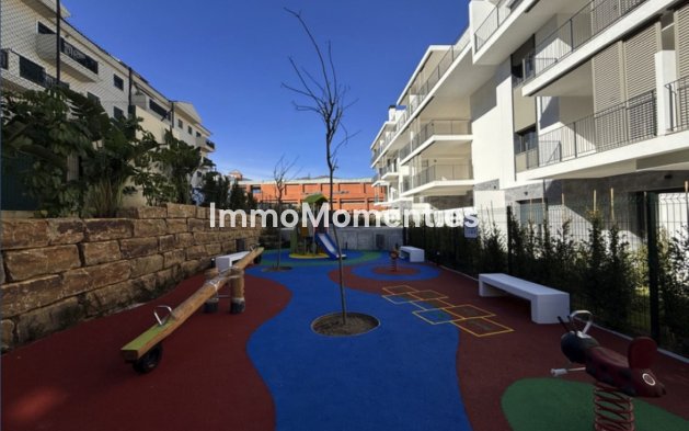Wiederverkauf - Wohnung - Estepona  - Estepona Centro