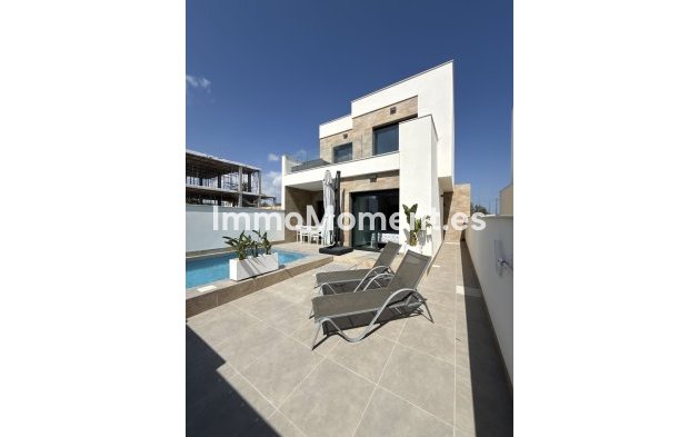 Bestaande woning - Vrijstaande villa - Los Montesinos - Los Montesinos Centro