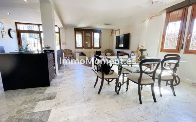 Resale - Villa - Mijas - Calahonda