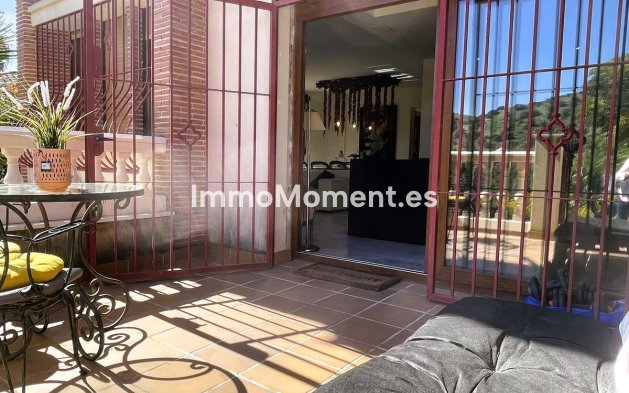 Resale - Villa - Mijas - Calahonda